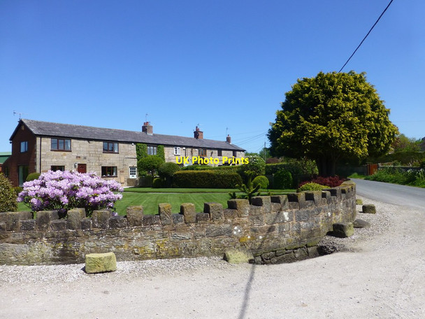 Photo 6"x4" Terraced housing on Landican Lane ,Little Storeton Storeton c2018