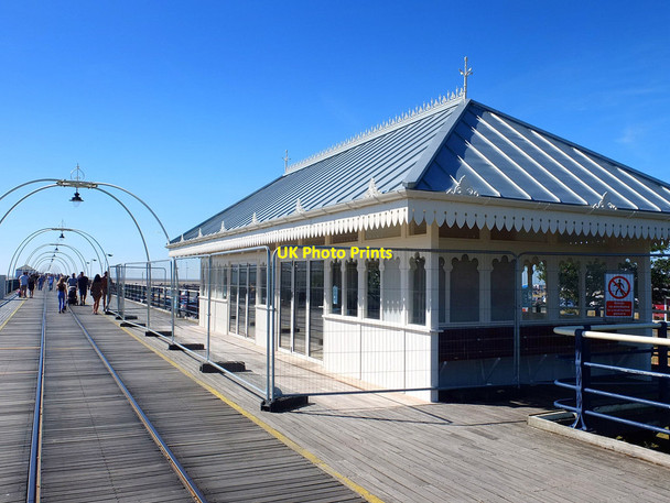 Photo 6"x4" Cafe on Southport Pier Southport c2018