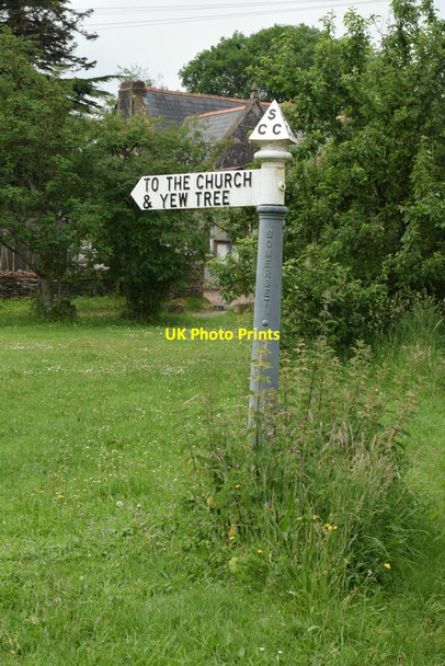 Photo 6"x4" SCC Fingerpost in Ashbrittle Village Ashbrittle c2018