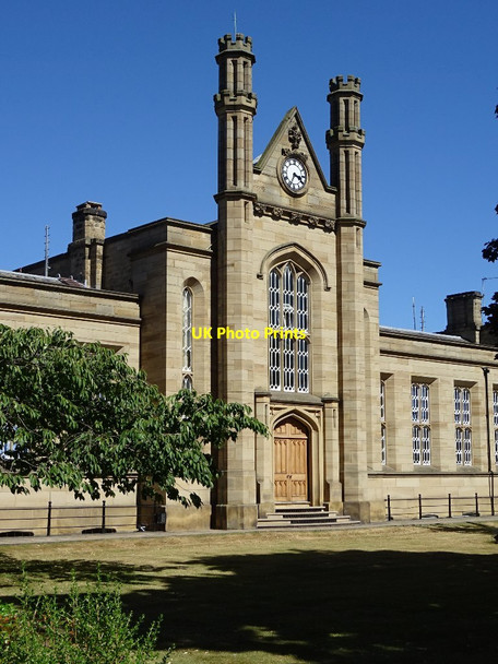 Photo 6"x4" Queen Elizabeth Grammar School Wakefield\/SE3320 c2018