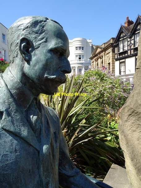 Photo 6"x4" Elgar statue Great Malvern c2018