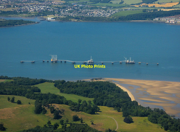 Photo 6"x4" Hound Point tanker berths from the air Dalmeny c2018