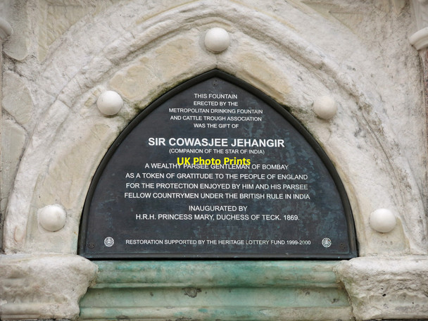 Photo 6"x4" Plaque on the drinking fountain, Broad Walk, Regent's Park Camden Town c2018