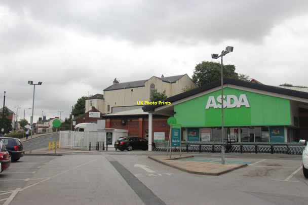 Photo 6"x4" Asda supermarket, Halfpenny Lane Pontefract c2018