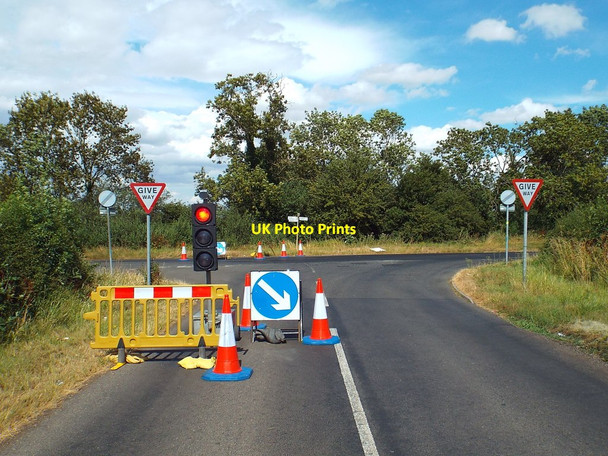 Photo 6"x4" Temporary traffic lights near Broughton Broughton\/SP8375 c2018