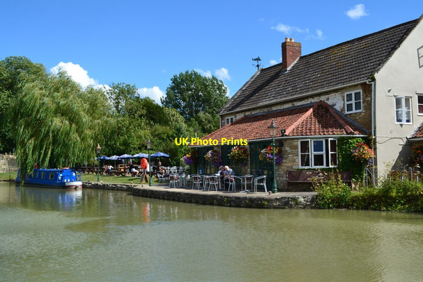 Photo 6"x4" The Barge Inn, Seend Redstocks c2018