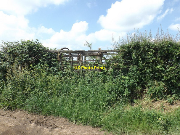 Photo 6"x4" Old railway cattle wagon Bell o' th' Hill c2018