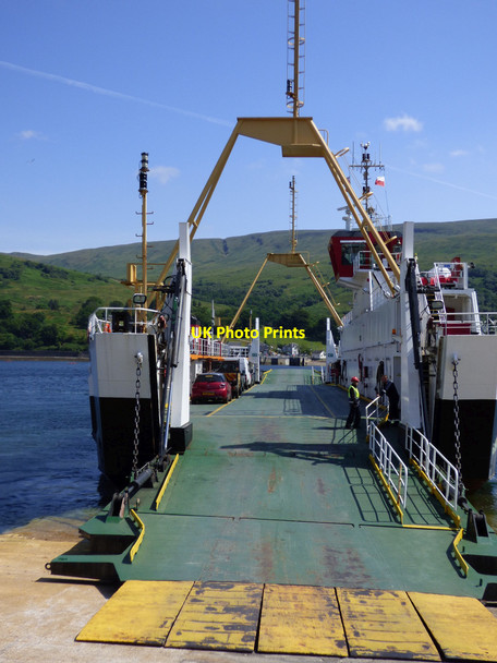 Photo 6"x4" Ferry at Rhubocach Colintraive c2018