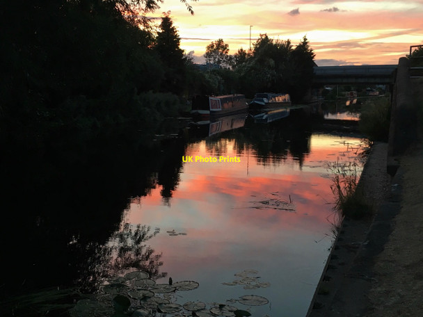 Photo 6"x4" Spectacular sunset colours Long Eaton c2018