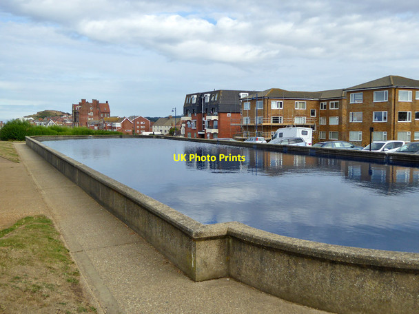 Photo 6"x4" Raised pond, The Lees, Sheringham Sheringham c2018