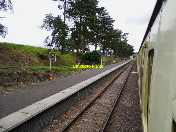 Photo 6"x4" Platform 2, Cheltenham Racecourse railway station Brockhampton\/SO9426 c2018