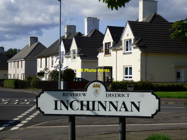 Photo 6"x4" Inchinnan village sign Clydebank\/NS4970 c2018