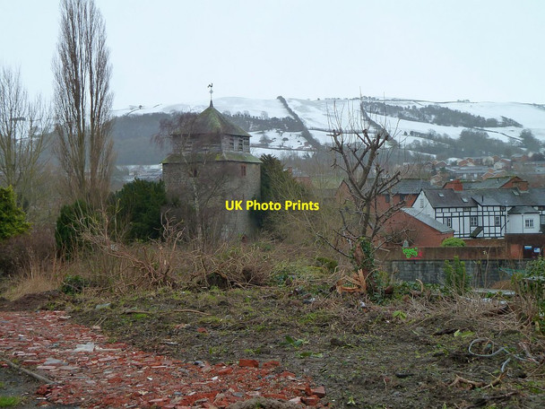 Photo 6"x4" St Mary's church tower from Frankwell Street Newtown\/Y Drenewydd c2015