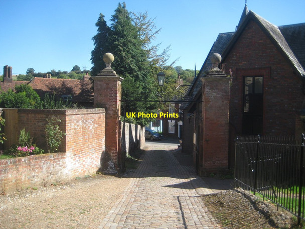 Photo 6"x4" Chesham: Gate piers to the Vicarage Chesham\/SP9601 c2018