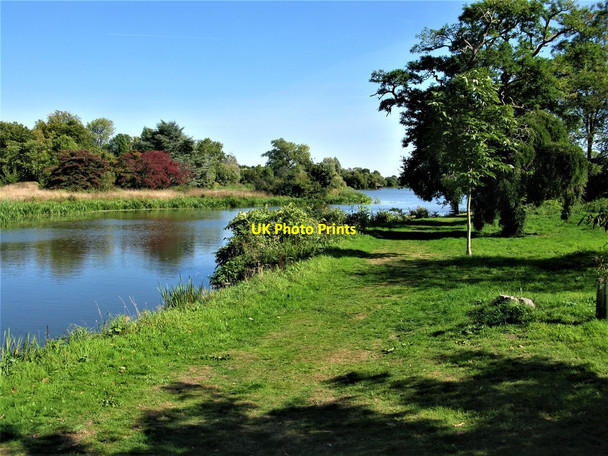 Photo 6"x4" Lake, Hever Castle Chiddingstone c2018