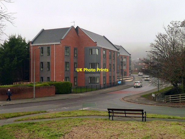 Photo 6"x4" Llys Glan Yr Afon, Severnside Yard - December 2016 Newtown\/Y Drenewydd c2016