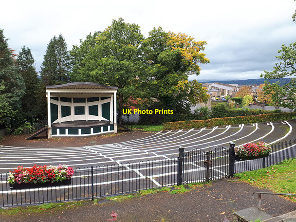 Photo 6"x4" Clitheroe Castle park: outdoor theatre Clitheroe\/SD7441 c2018