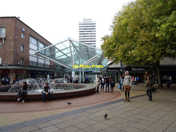 Photo 6"x4" Shopping centre in Coventry Coventry c2018