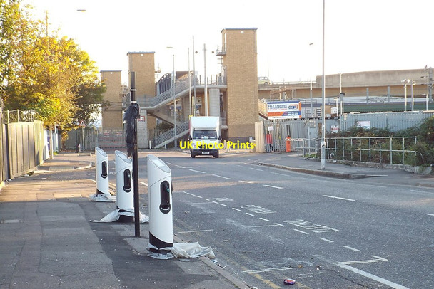 Photo 6"x4" Electric vehicle charging points, Dagenham Dagenham c2018
