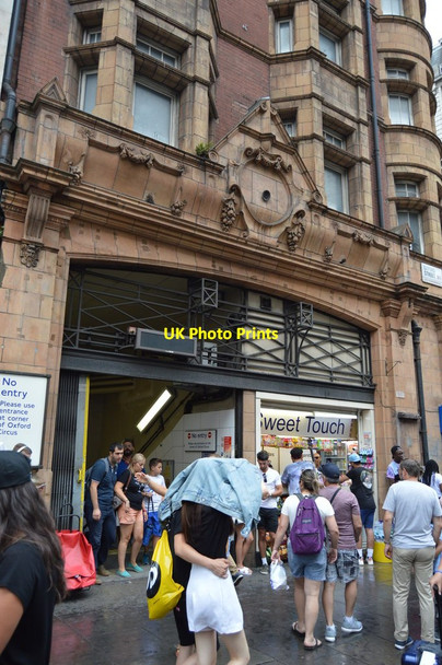 Photo 6"x4" Oxford Circus Underground Station London c2018