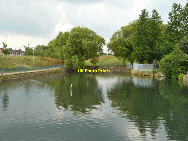 Photo 6"x4" West end of long pond Little Heath\/TQ4788 c2011
