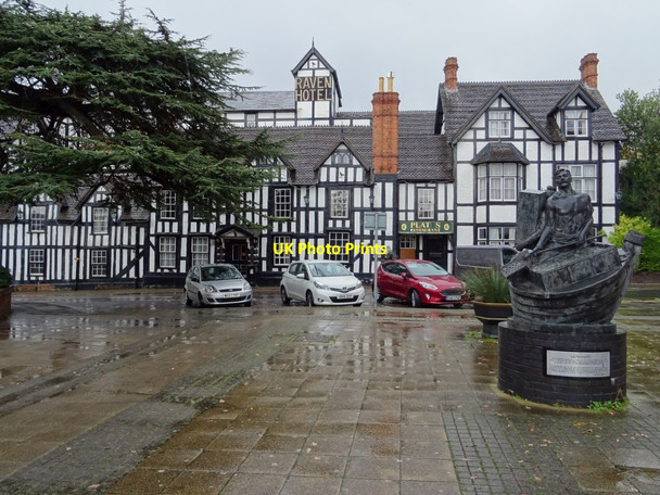 Photo 6"x4" The Raven Hotel and Platts Restaurant Droitwich c2018