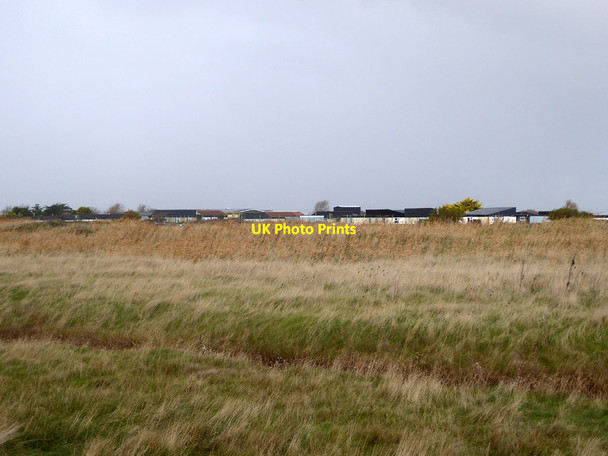 Photo 6"x4" Counter wall with holiday village beyond, Bracklesham Earnley c2018