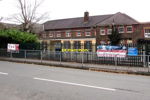 Photo 6"x4" Ystrad Mynach Primary School Ystrad Mynach c2018