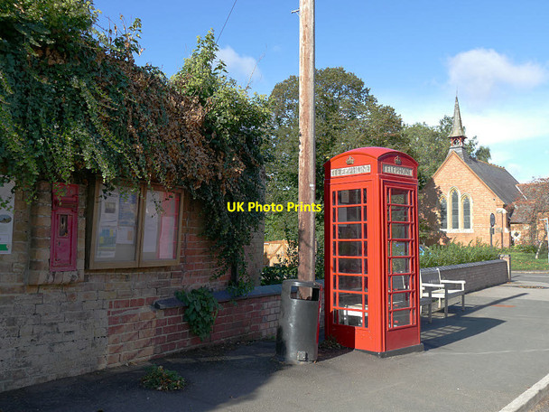 Photo 6"x4" Snitterfield village phone box Snitterfield c2018