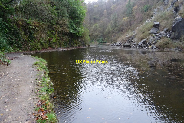 Photo 6"x4" Pool in Earnslaw Quarry Great Malvern c2018