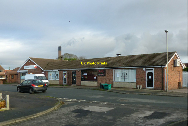 Photo 6"x4" Retail units, Camblesforth Camblesforth c2018