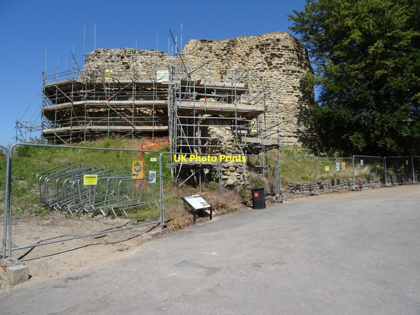 Photo 6"x4" Restoration work at Pontefract Castle Pontefract c2018