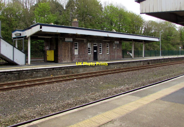 Photo 6"x4" Haverfordwest railway station platform 2 Haverfordwest\/Hwlffordd c2018