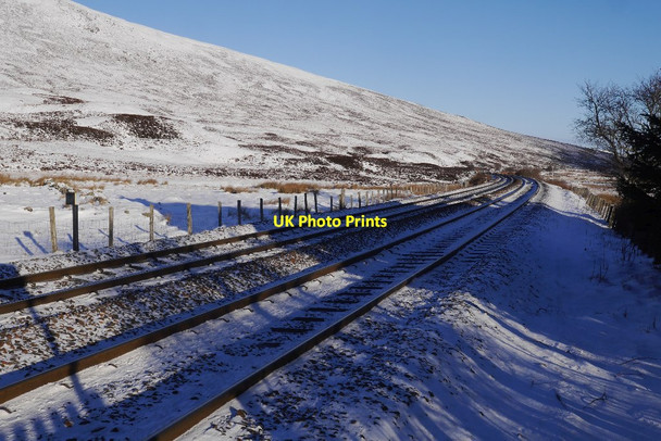 Photo 6"x4" Highland Railway, Balsporran Balsporran Cottages c2019