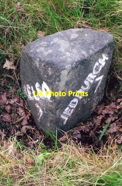 Photo 6"x4" Old Milestone by Fountain Head, Eckford parish Whitton\/NT7622 c2011