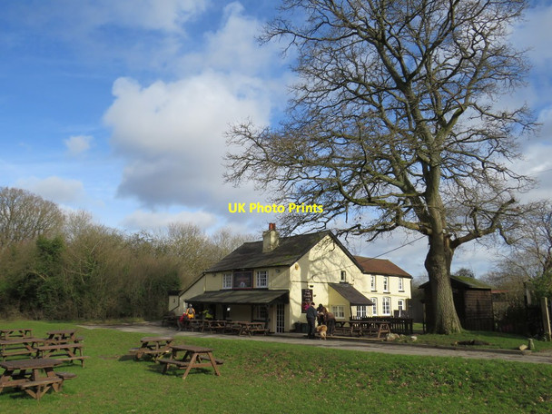 Photo 6"x4" The Sportsman, Mogador Lower Kingswood c2019