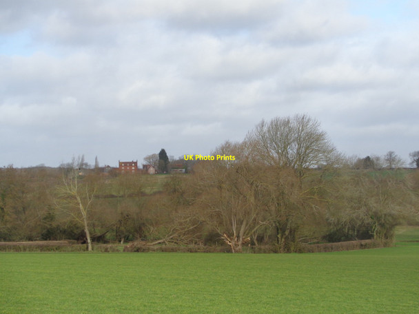 Photo 6"x4" Looking towards Hill Farm, Dormston from  near Kington Kington\/SO9955 c2019