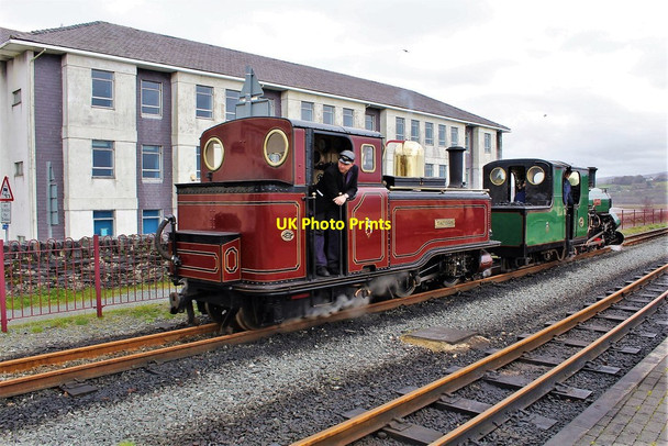 Photo 6"x4" Taliesin and Blanche Porthmadog c2019