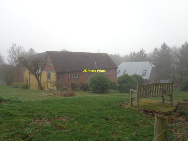 Photo 6"x4" The old and the new, Broadwas Broad Green\/SO7655 c2019