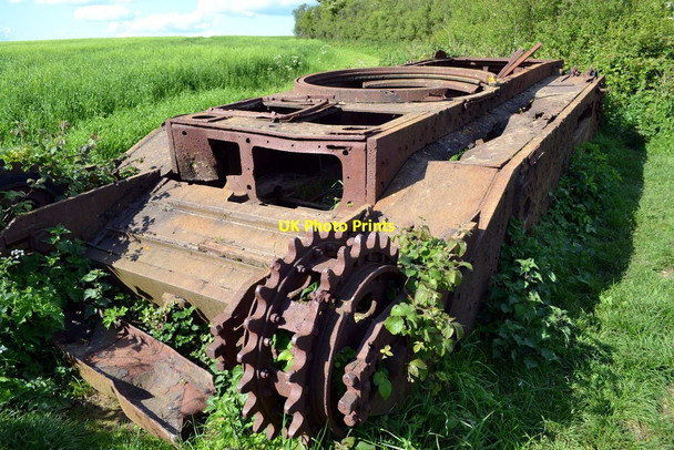 Photo 6"x4" Churchill Tank at Kithurst Hill, West Sussex Cootham c2014
