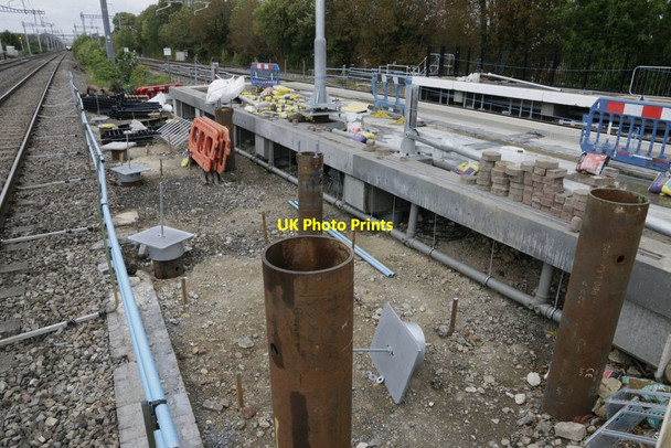 Photo 6"x4" More pilings Cholsey c2018