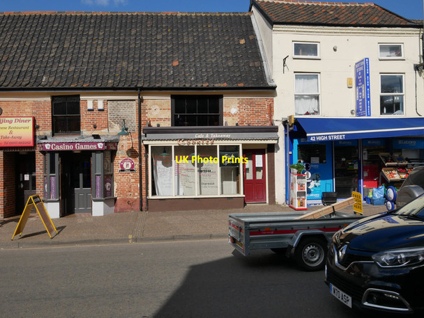 Photo 6"x4" Former cafe Watton\/TF9100 c2019
