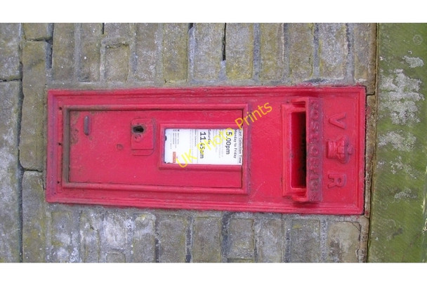 Photo 6"x4" Victorian Post Box - Station Road Oxenhope c2009
