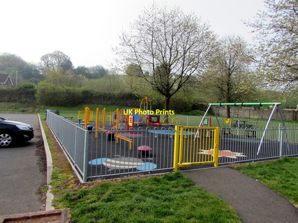 Photo 6"x4" Colourful playground in Rhiwderin Garth\/ST2687 c2019