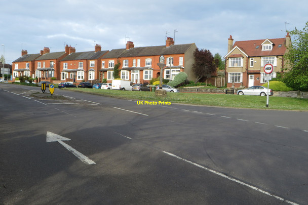 Photo 6"x4" Terraced houses on the edge of Earls Barton Earls Barton c2019