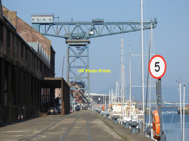 Photo 6"x4" Titan crane at James Watt Dock Greenock\/NS2776 c2019