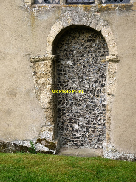 Photo 6"x4" South Moreton church: the blocked west doorway South Moreton c2019