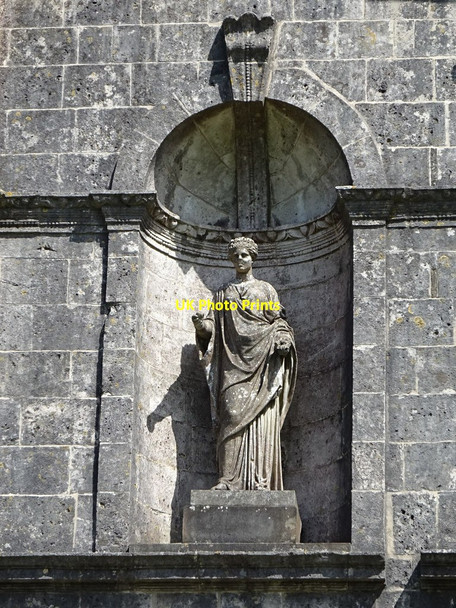 Photo 6"x4" Statue at Margam Park Brombil c2019