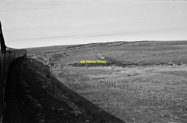 Photo 6"x4" Railway through the Flow Country Loch Eun c1965