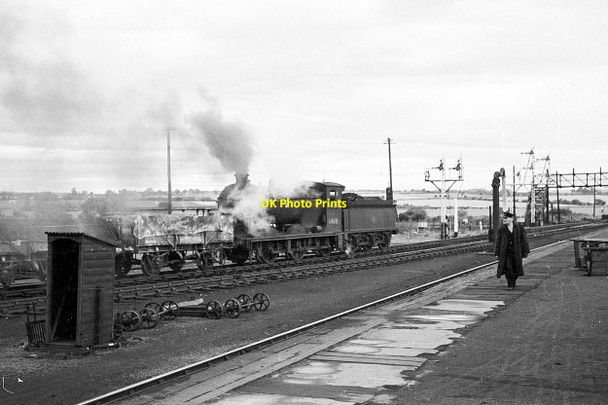 Photo 6"x4" 64618 shunting at Thornton Junction, 1965 Thornton\/NT2897 c1965